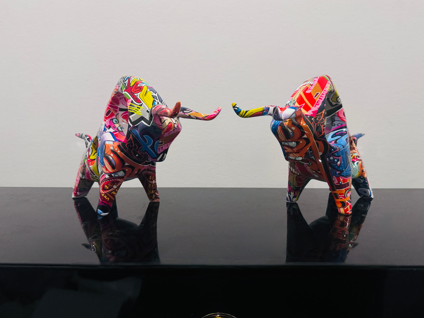 Graffiti Bull (18.5cm x 29cm)